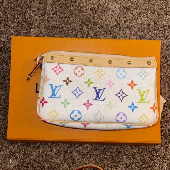 2025 LV x TM Louis Vuitton x Takashi Murakami Pochette Accessoires Bag - Picture 6 of 7